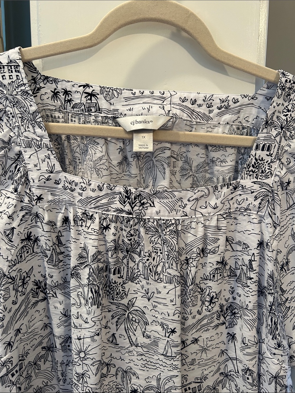 Summer Theme CJ Banks White Blouse with Black Scenic Toile Fun Summer Print